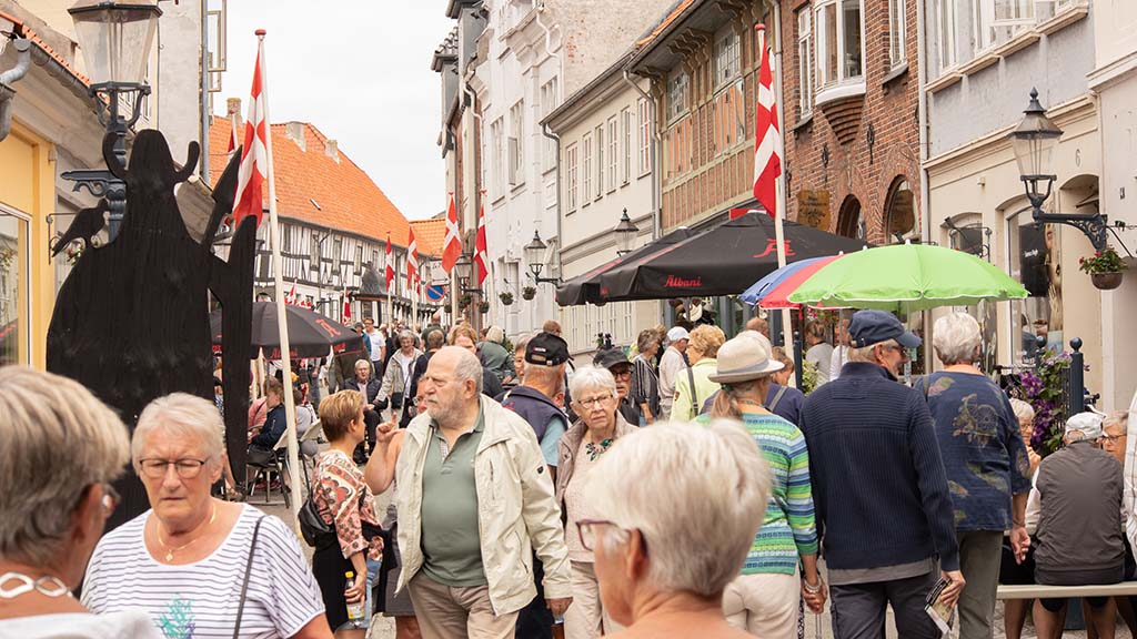 Kan Rosenfestivalen ses på bundlinjen?